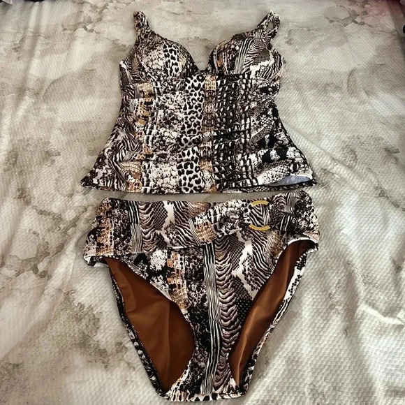 BLEU ROD BEATTIE WALK ON THE WILD SIDE TANKINI TOP AND HIGH WAIST BOTTOM - Picture 9 of 13